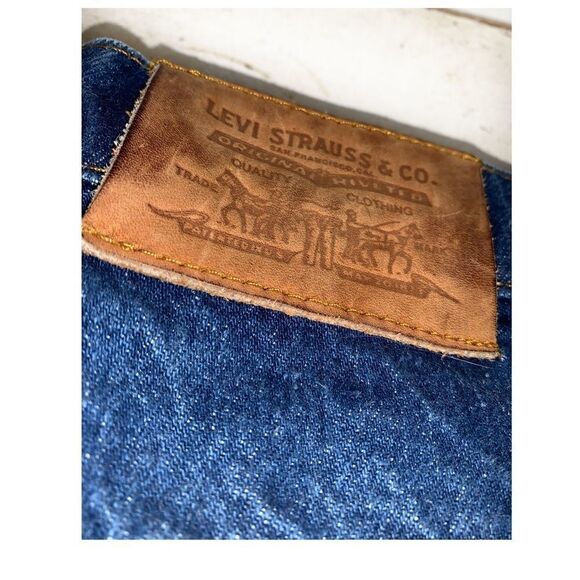 vintage Levi’s - Picture 2 of 8